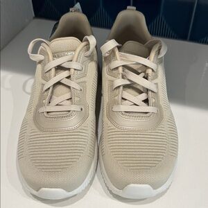 Skechers Bobs Sneakers Women  Lace Up Sport Biege Natural 8.5